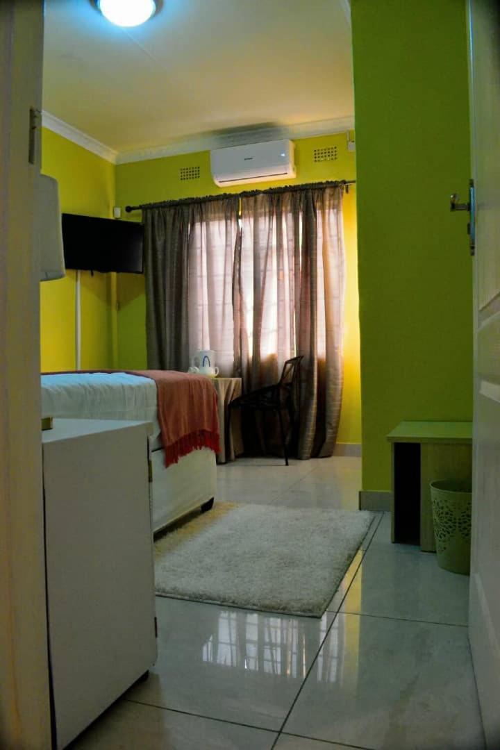 Mathlyn Guesthouse Gaborone Exteriér fotografie