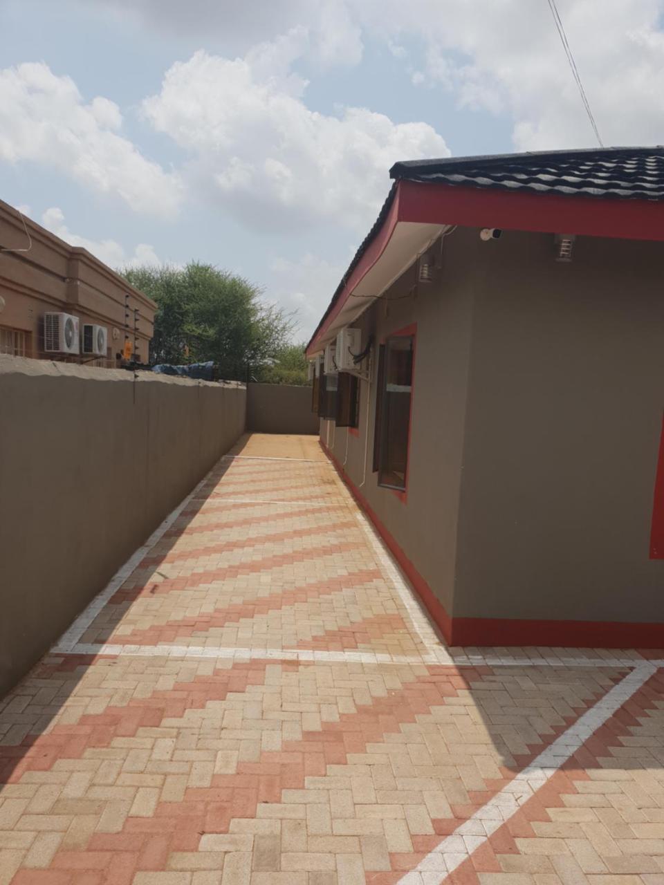 Mathlyn Guesthouse Gaborone Exteriér fotografie