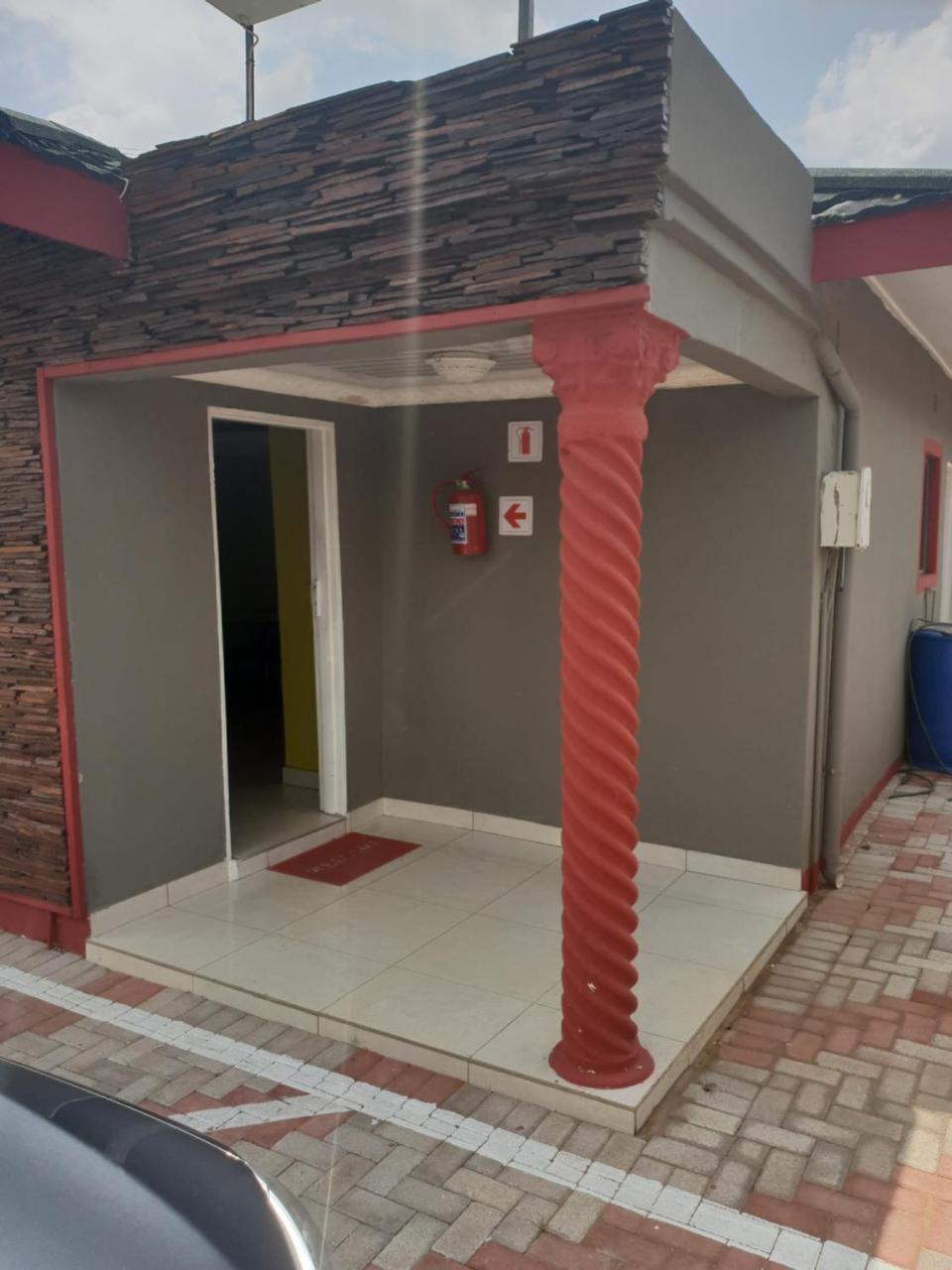Mathlyn Guesthouse Gaborone Exteriér fotografie